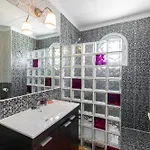 The Colors House, 636 Sea View & 513 Garden View Lejlighed