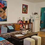 The Colors House, 636 Sea View & 513 Garden View Lejlighed *